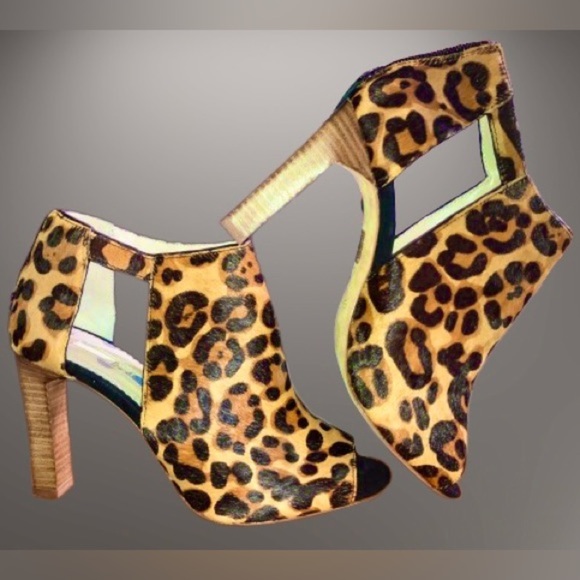 Boden “Cicely” leopard print cowhide/leather, high-heeled shoe wmns size 8/39 - Picture 2 of 7